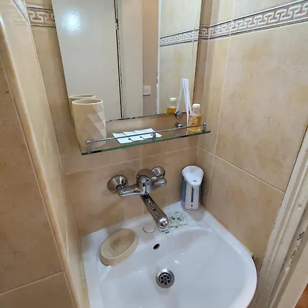 Your Place In The Heart Of And 300 Meters From The Apartment Varna